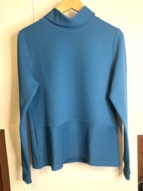 NWT FootJoy Women’s Size M Steel Blue Ribbed Golf Pullover Rolling Hills